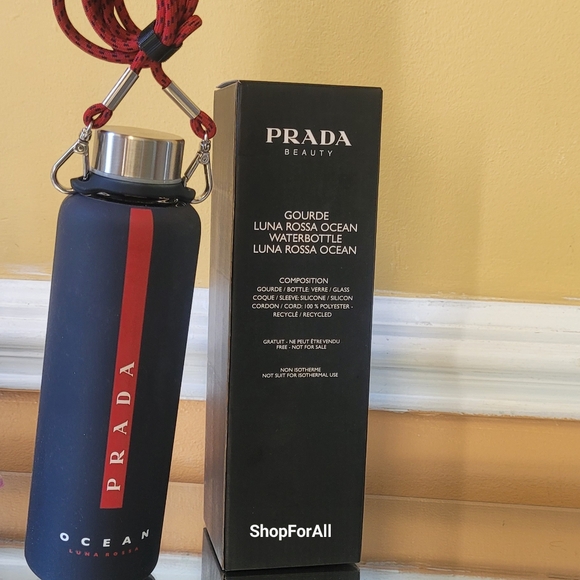 Prada glass water bottle - Picture 7 of 8